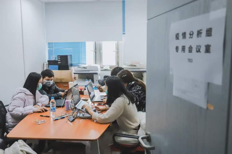 上海新冠疫情最新動(dòng)態(tài)，變化中的學(xué)習(xí)，希望與力量的匯聚
