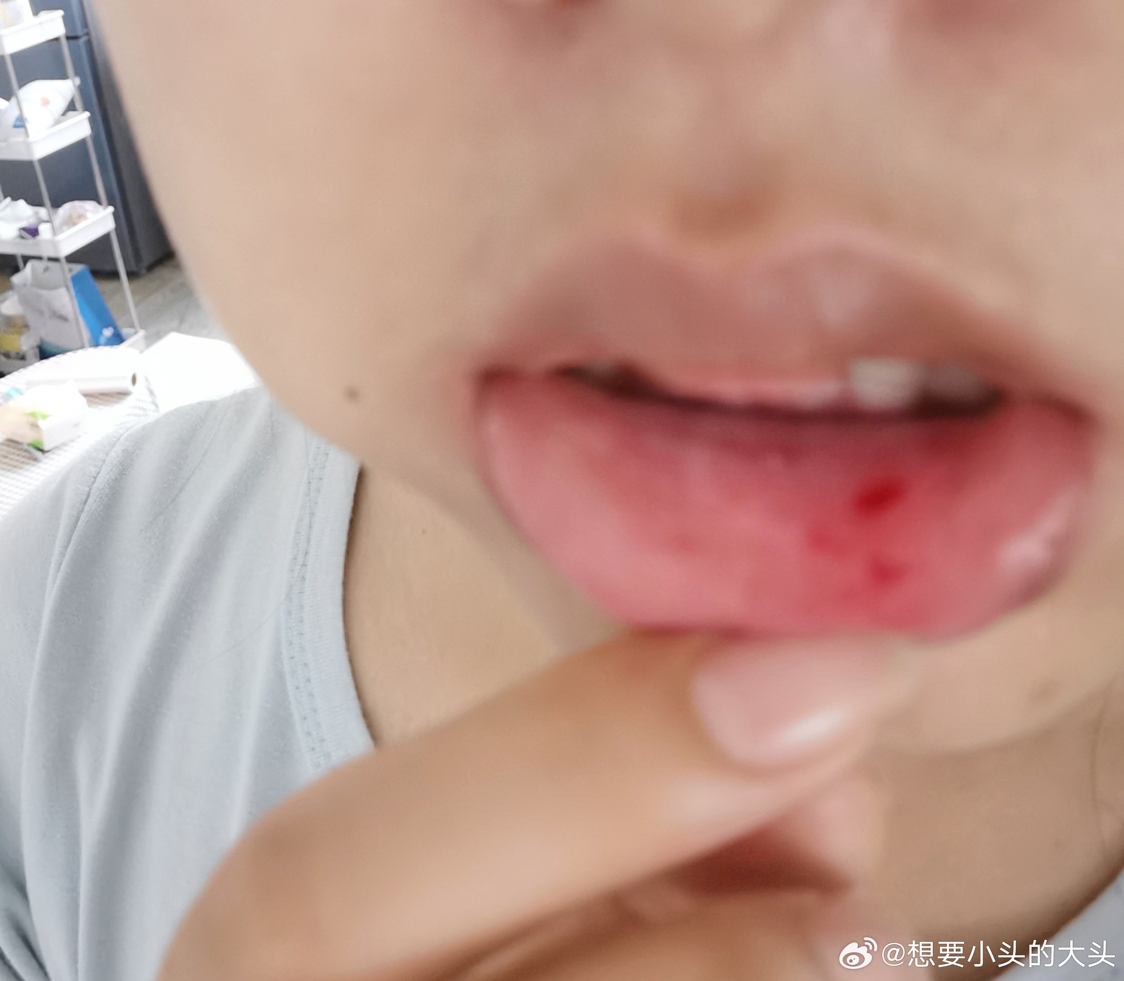 最新口咬，溫馨的咬咬樂日常故事