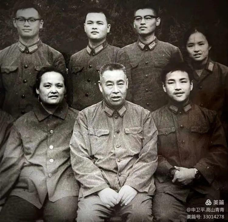 王聯(lián)輝，聚焦科技前沿，創(chuàng)新引領(lǐng)未來